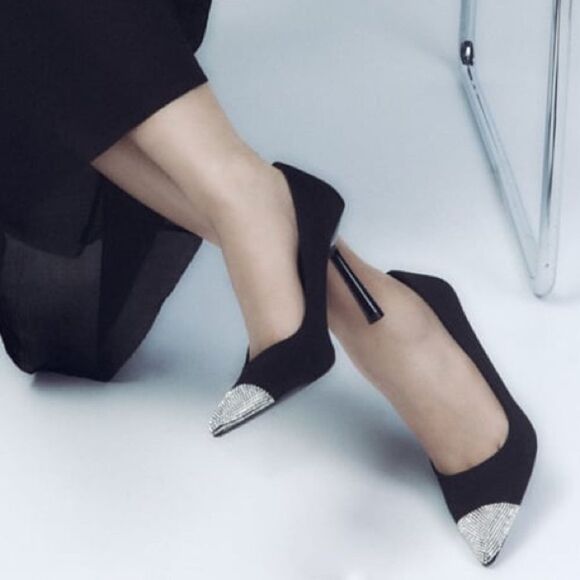 ZARA HIGH HEELED RHINESTONE TOE PUMPS - Picture 5 of 5